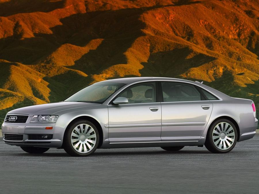  Audi A8 L 4.2 Quattro (D3) 2004 года  (NA) (фото 2 из 19)